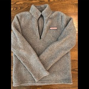 Boys Vineyard Vines Sherpa Fleece. Large